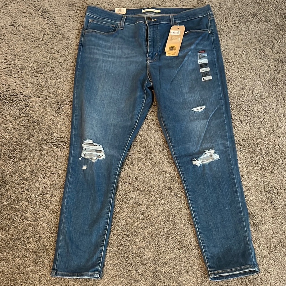 Levi’s high rise skinny jeans